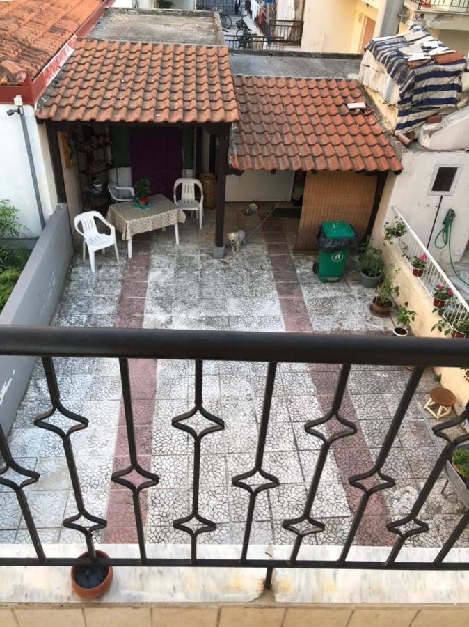Paralía Nikis Rooms מראה חיצוני תמונה
