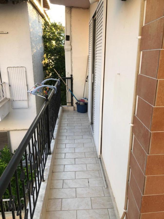 Paralía Nikis Rooms מראה חיצוני תמונה