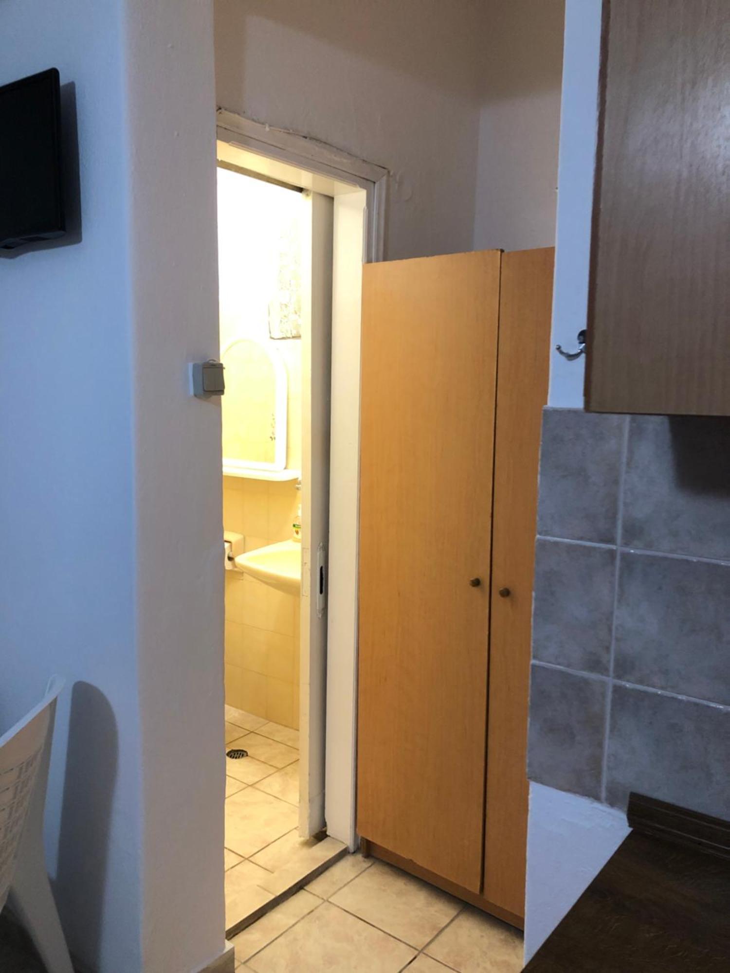 Paralía Nikis Rooms מראה חיצוני תמונה