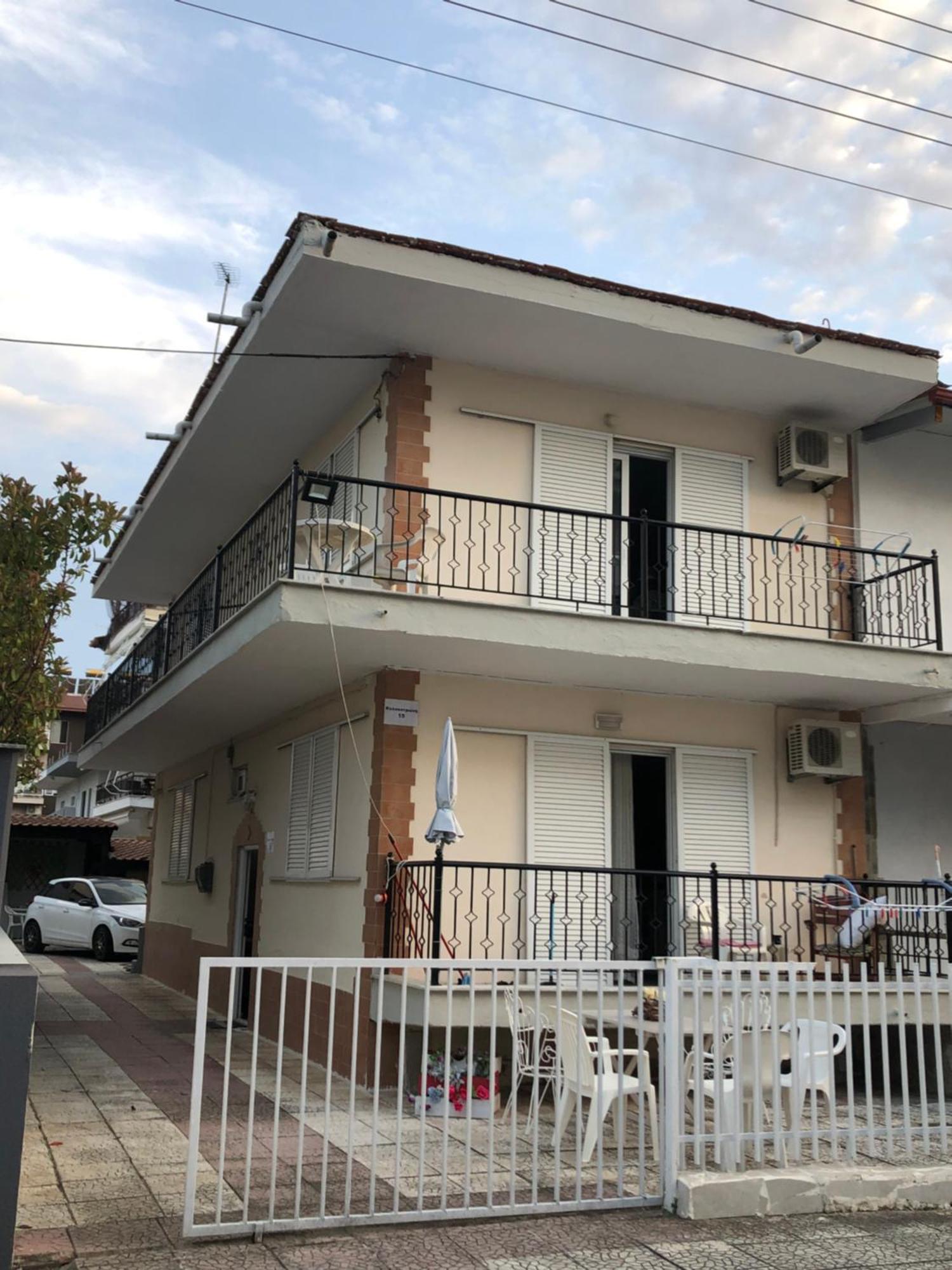 Paralía Nikis Rooms מראה חיצוני תמונה
